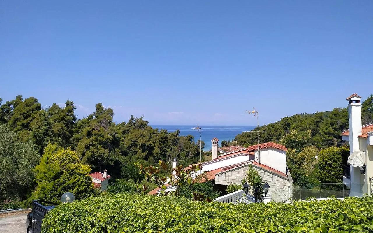 Villa Opali Kassandria 0*,